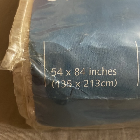 One Manchester 84”Panel - Picture 2 of 11